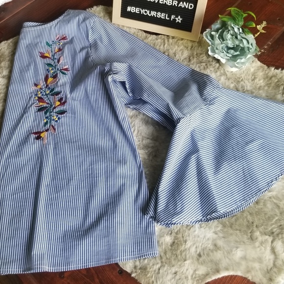 St. John's Bay striped top size P XL NWOT - Picture 2 of 8